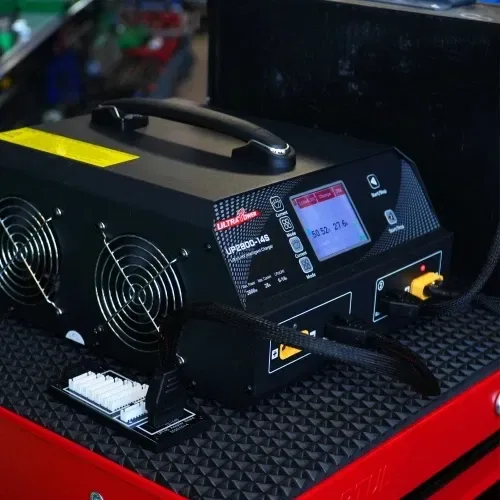 Зарядное 2-канальное устройство Ultra Power UP2800-14S — фото 4