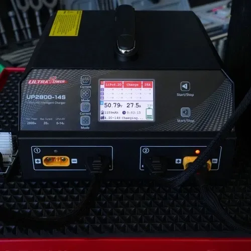 Зарядное 2-канальное устройство Ultra Power UP2800-14S — фото 7