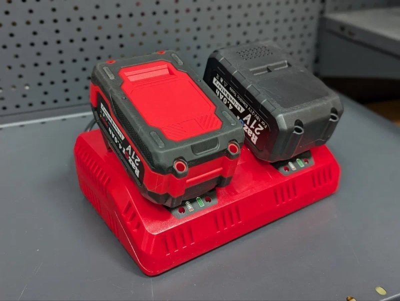 Зарядное устройство Razor 2.2A Двойная зарядка Для акб батарей Makita ProCraft Stromo макита — фото 2
