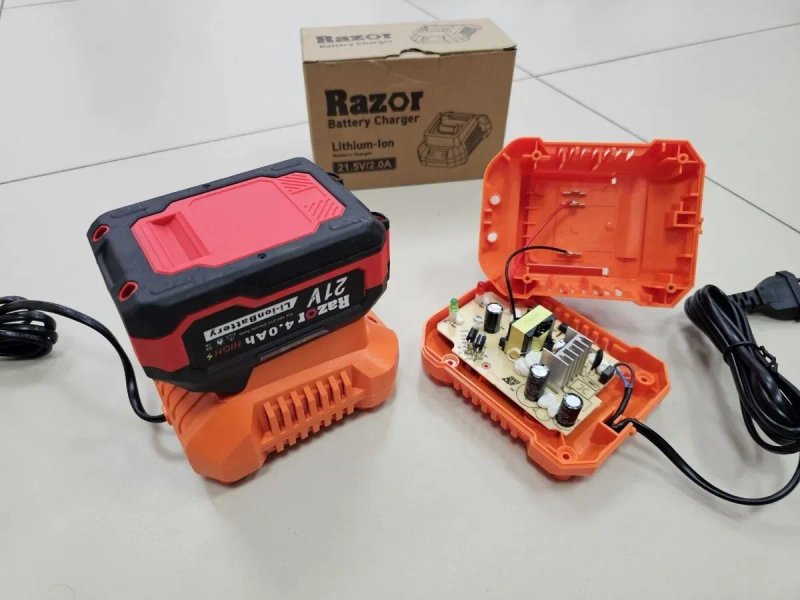 Зарядное устройство Razor Зарядка  2.0Адля акб ProCraft Stromo Razor Makita Макита — фото 3