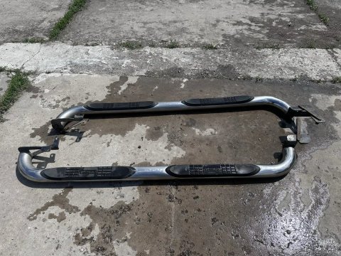 Защита порогов Подножки кенгурятник