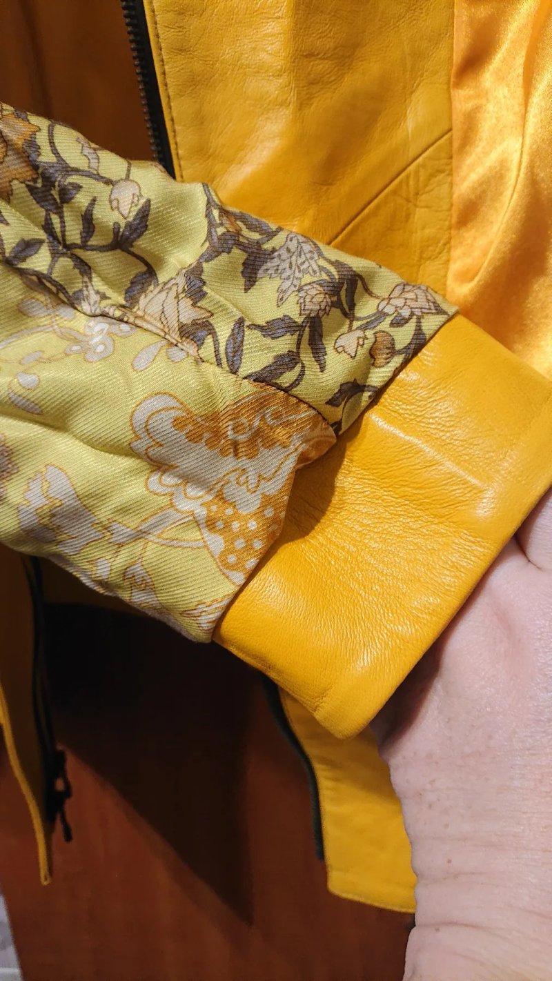 Жіноча шкіряна куртка VELAT PELLE, натуральна шкіра, 3XL–4XL — фото 4