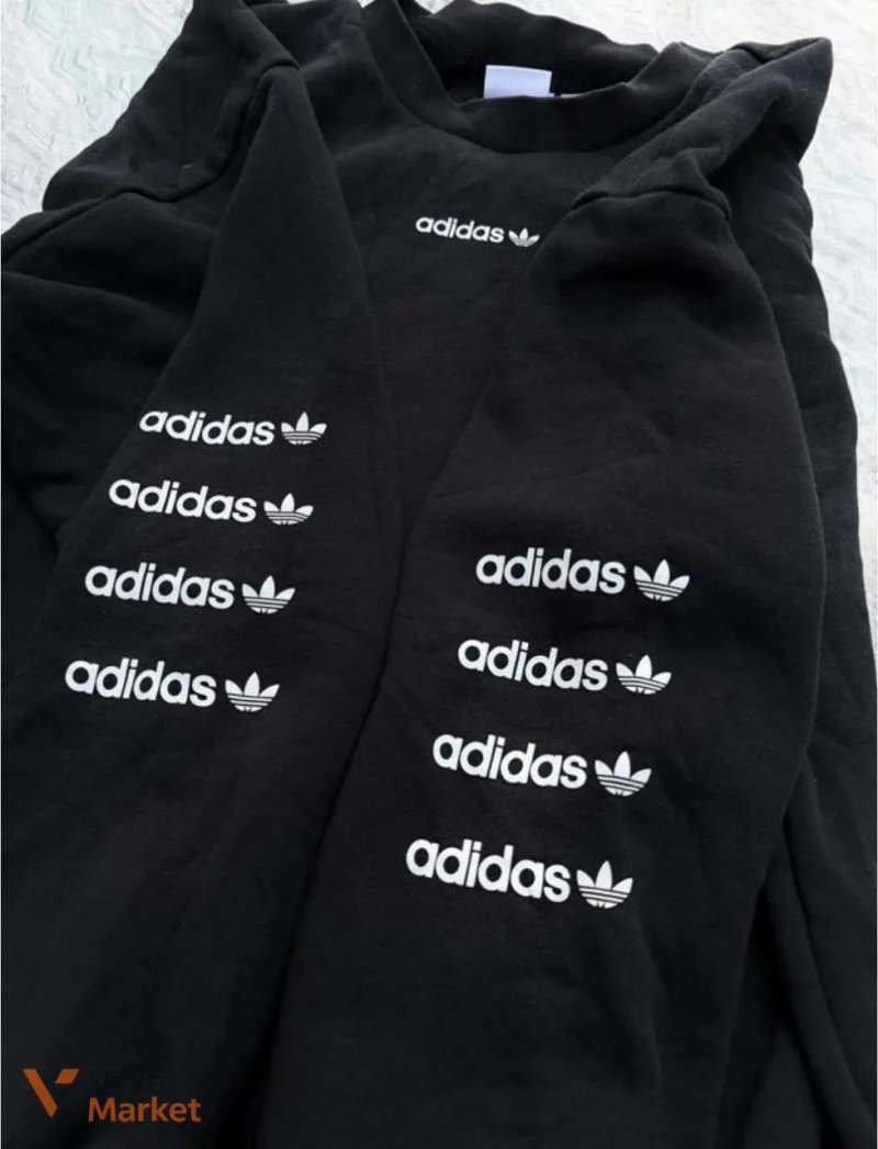 Жіночий світшот Adidas Originals Repeat Logo Crewneck чорний розмір М — фото 2