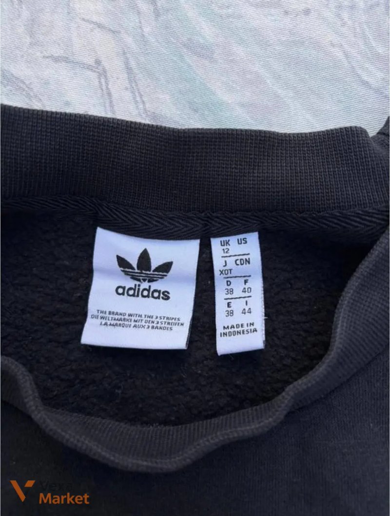 Жіночий світшот Adidas Originals Repeat Logo Crewneck чорний розмір М — фото 3