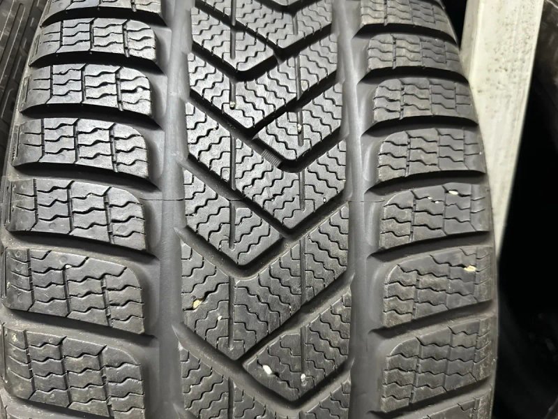 Зима Шини 255/45/19 Pirelli R19 Комплект 2023 95% Шумка Тесла — фото 2