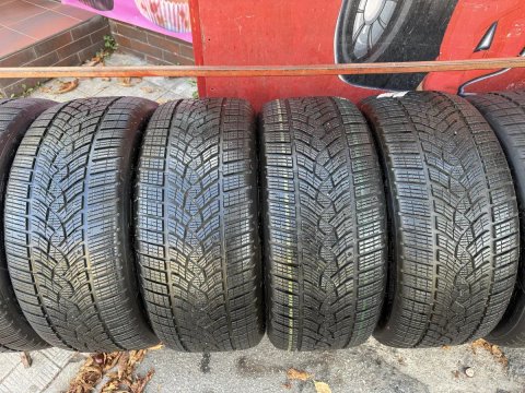 Зимняя резина 245/40/19 Goodyear Ultragrip Perfomance+