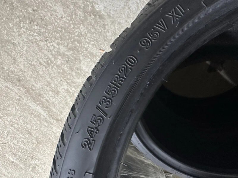 Зимова гума Fronway Icemaster R20, 245/35R20 + 275/30R20 як нові — фото 5