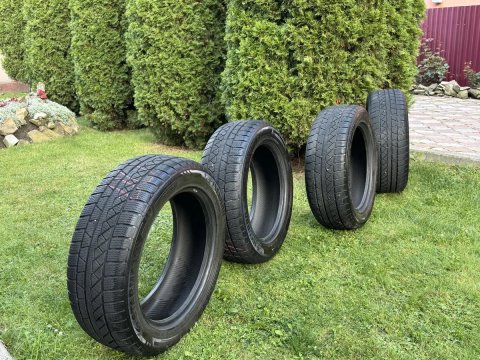 Зимова резина 225/55 R 18