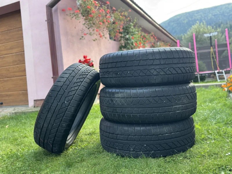Зимова резина 225/55 R 18 — фото 2
