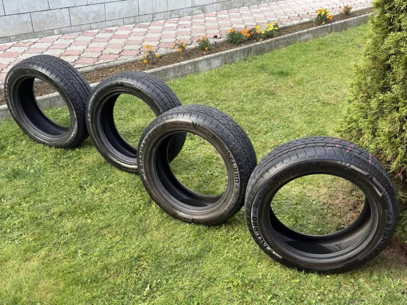 Зимова резина 225/55 R 18 — фото 3