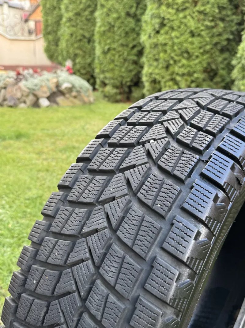 Зимова Резина 235/60 R 18 — фото 2