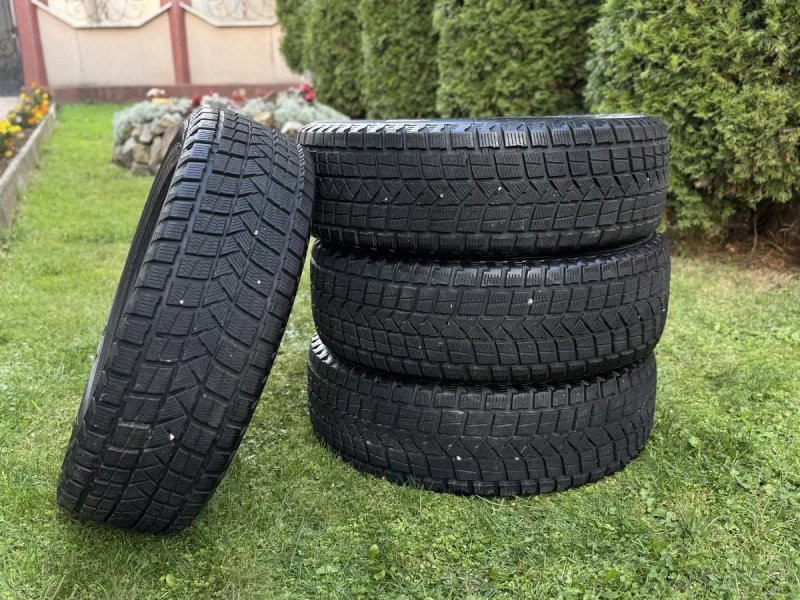 Зимова Резина 235/60 R 18 — фото 6