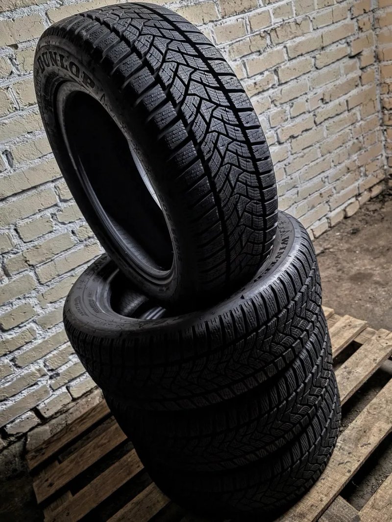Зимові 205/55r16 Continental | 9/8mm | 2025 | Made in Germany | Преміум зимові шини | Комплект / 4шт | Ідеальний стан, без пошкоджень, без ремонтів — фото 6
