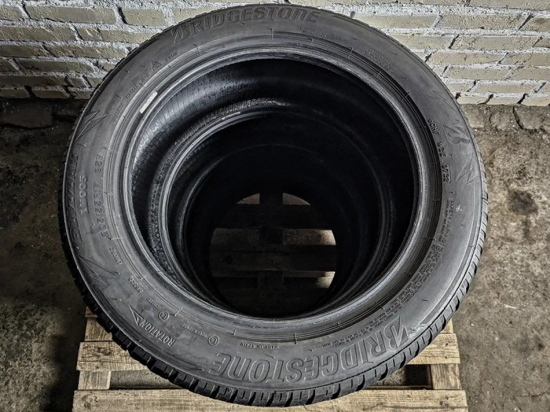 Зимові 205/55r17 Bridgestone | 2022 | 7.5mm | Spain | Преміум шини | Комплект / 4шт | Ідеальний стан, без пошкоджень, без ремонтів, без дефектів — фото 2