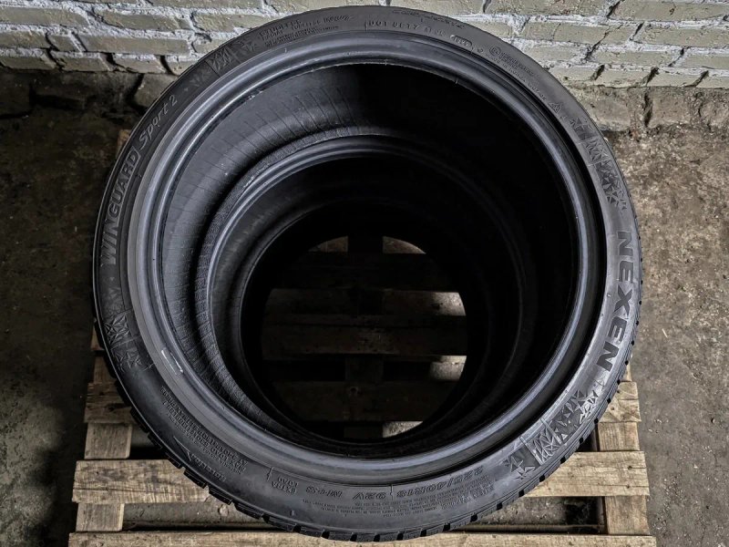 Зимові 225/40r18 Nexen | 8/6mm | 2025 | Made in Korea | Комплект/4шт | Ідеальний стан, без пошкоджень, без ремонтів, без дефектів | Преміум шини — фото 3