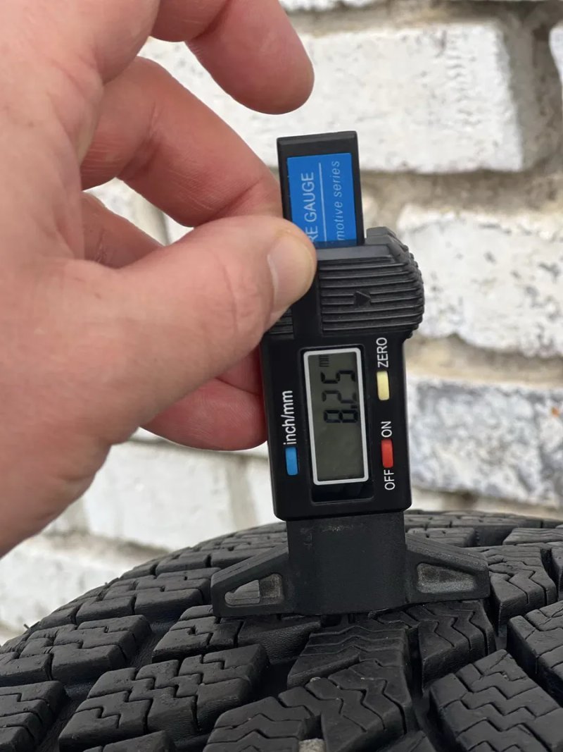 Зимові шина‼️225/45 R17 Nokian W 91Н 8мм 2023рік — фото 2