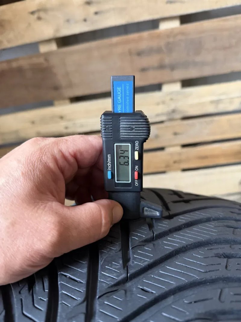 Зимові шини‼️225/45 R18 BFGoodrich g-force winter2 95V 7.6мм 2024рік — фото 2