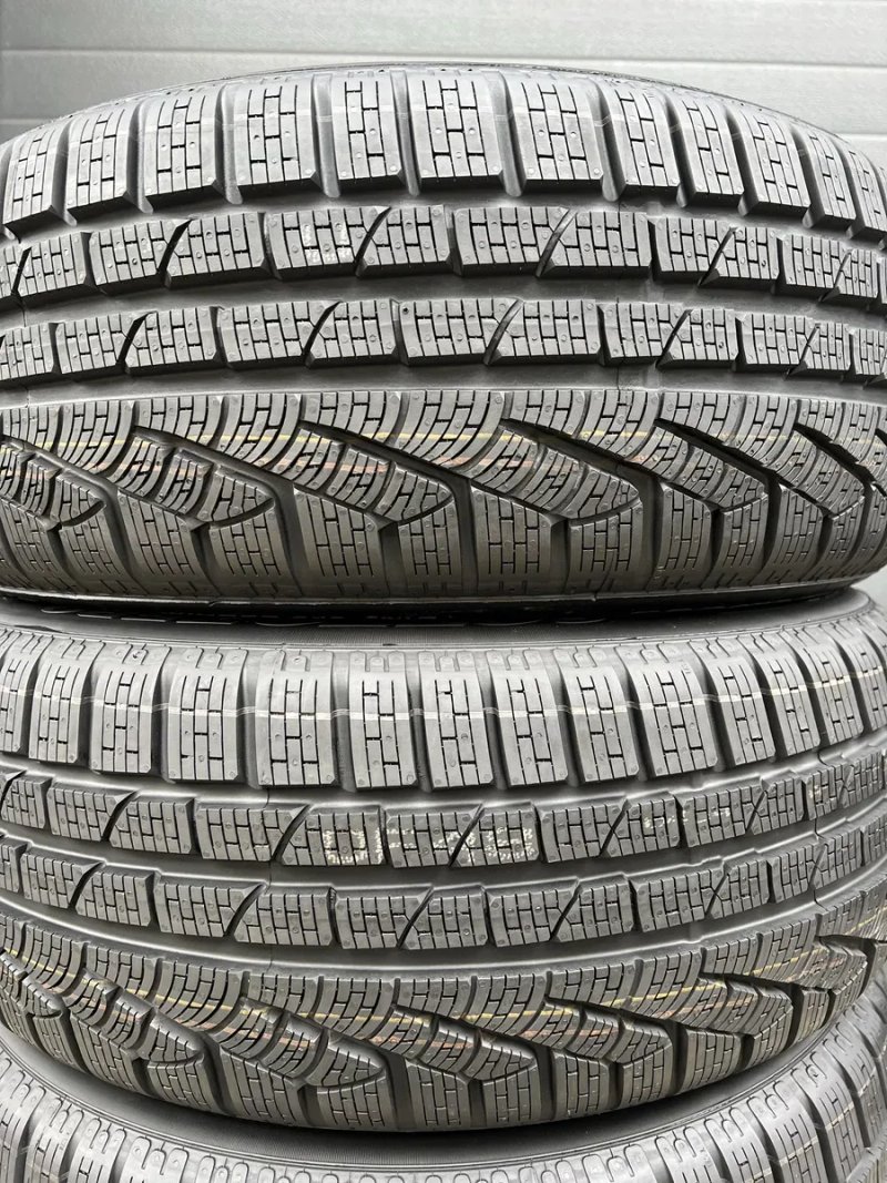 Зимові шини 225/55/17 97Н Pirelli Sottozero Winter 2025 НОВІ — фото 4