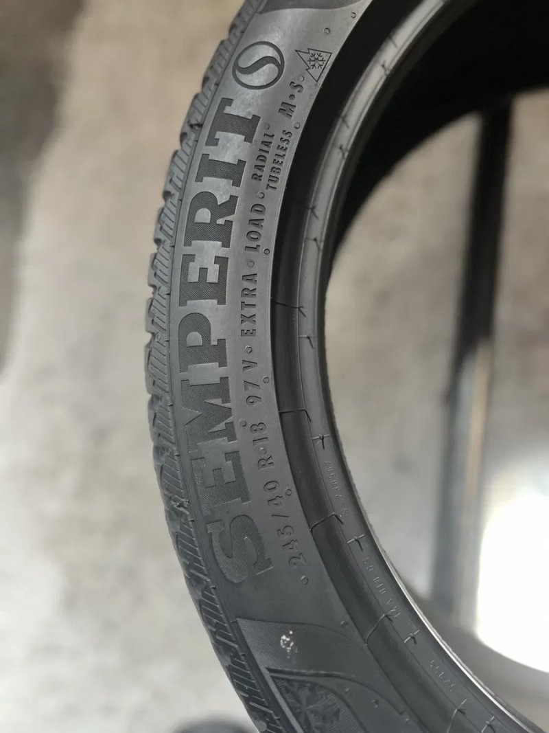 Зимові шини‼️245/40 R18 Semperit Speed-grip3 7мм 2023 рік — фото 4