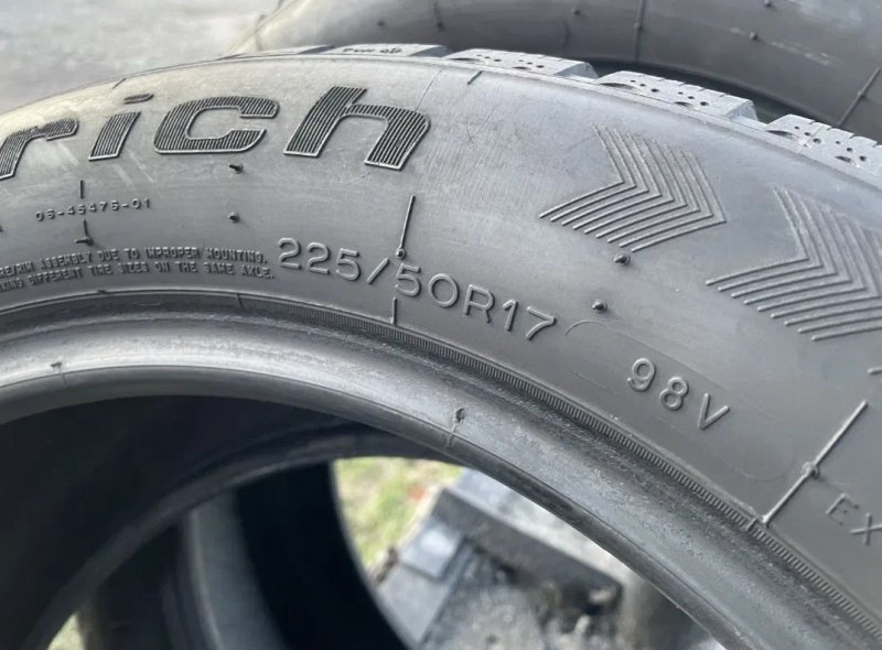Зимові шини BF Goodrich 225/50 R17 — фото 5
