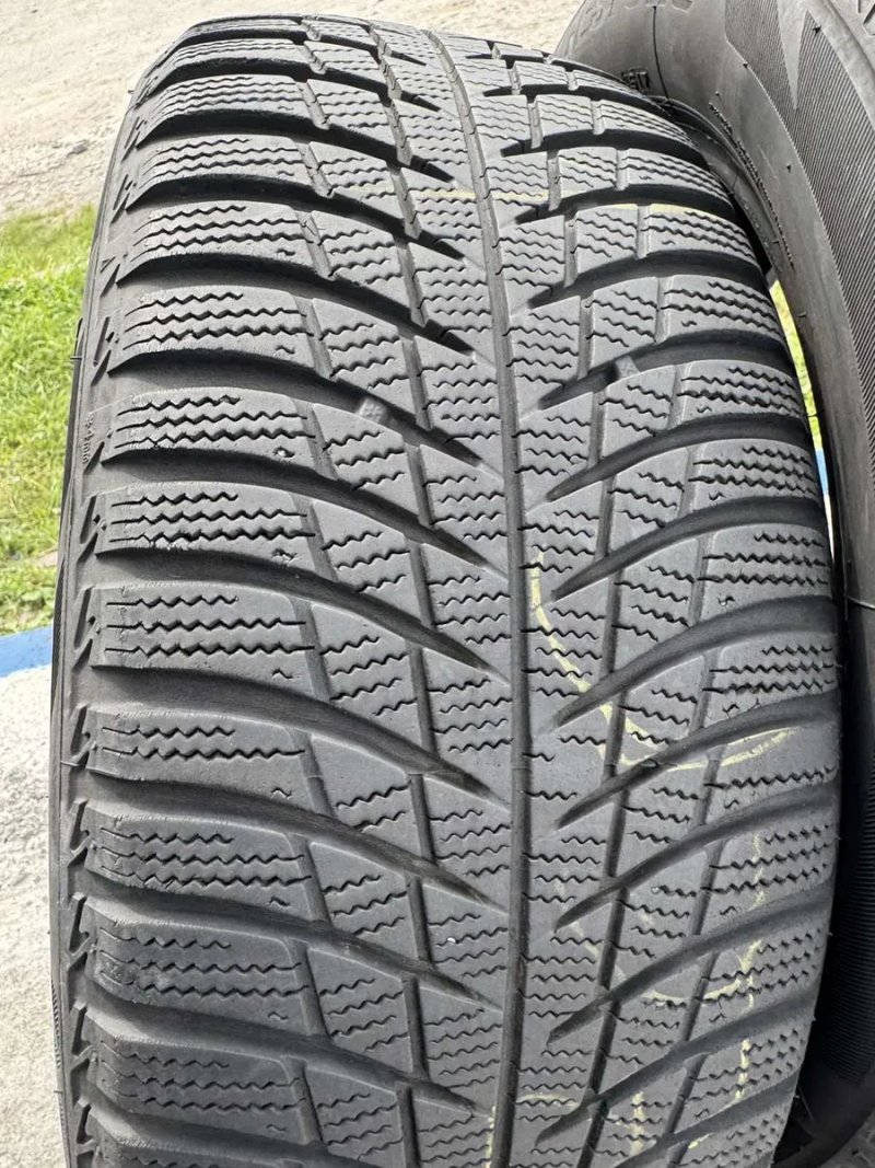 Зимові шини Bridgestone 205/55 r16 — фото 3