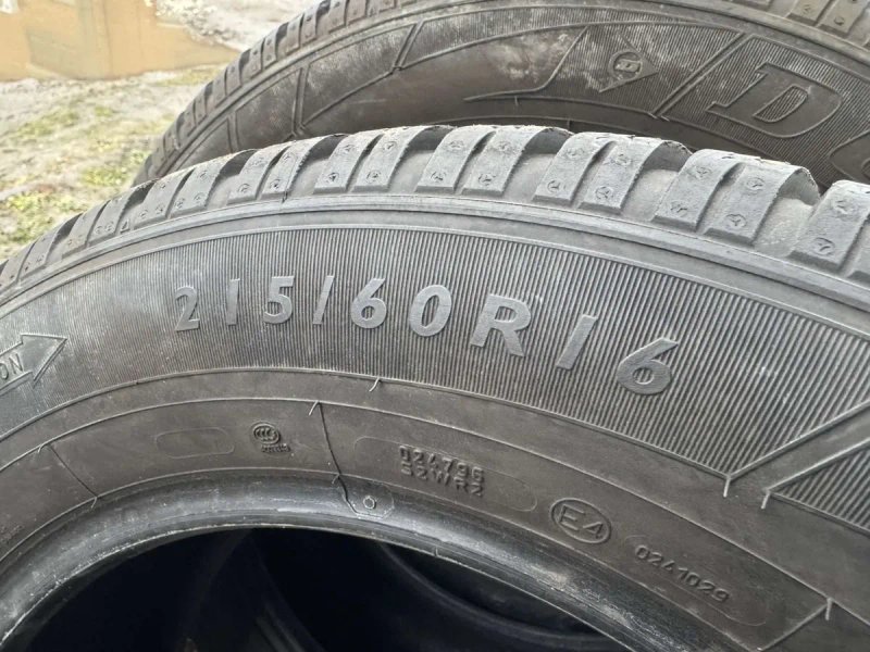Зимові шини Dunlop 215/60 R16 — фото 5