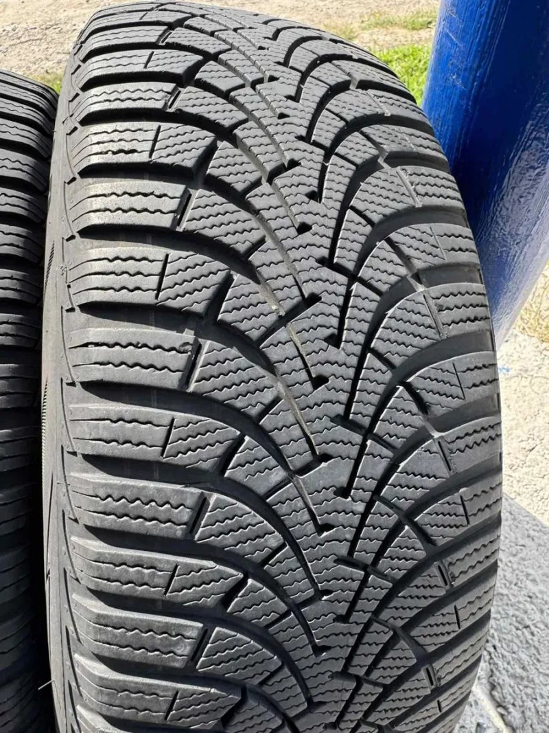 Зимові шини Goodyear 205/55 R16 — фото 2