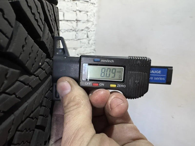 Зимові шини Goodyear 245/45 R18 резина RunFlat — фото 8