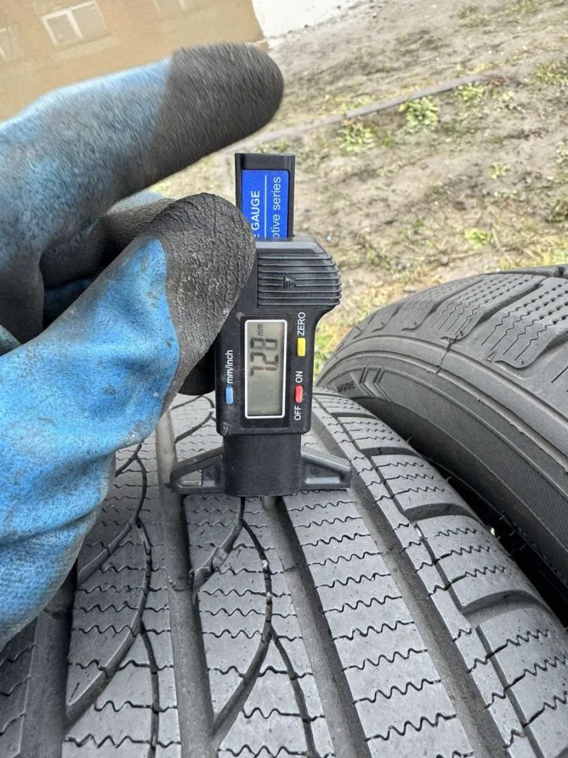 Зимові шини Imperial 215/60 R17 — фото 7