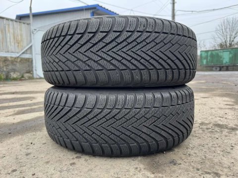 Зимові шини Pirelli 195/60 R16