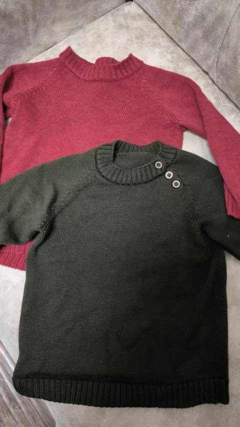 Знижка до 31.09 Теплі светри hand made 100% меріносова  вовна
