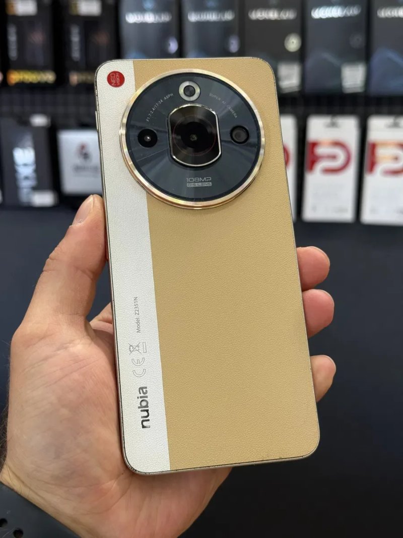 ZTE Nubia Focus Pro 5G 8/256Gb Gold — фото 2