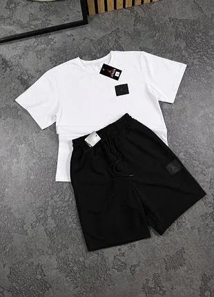 Літній комплект футболка та шорти air jordan