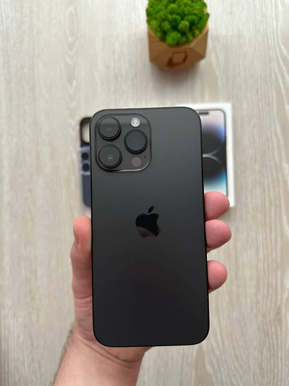 iPhone 14 Pro Max