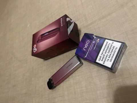 XROS 3 MINI та GLO з стіками