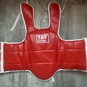 Захист корпусу для єдиноборств LEV SPORT