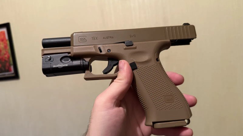 страйкбольний привід Glock 19x